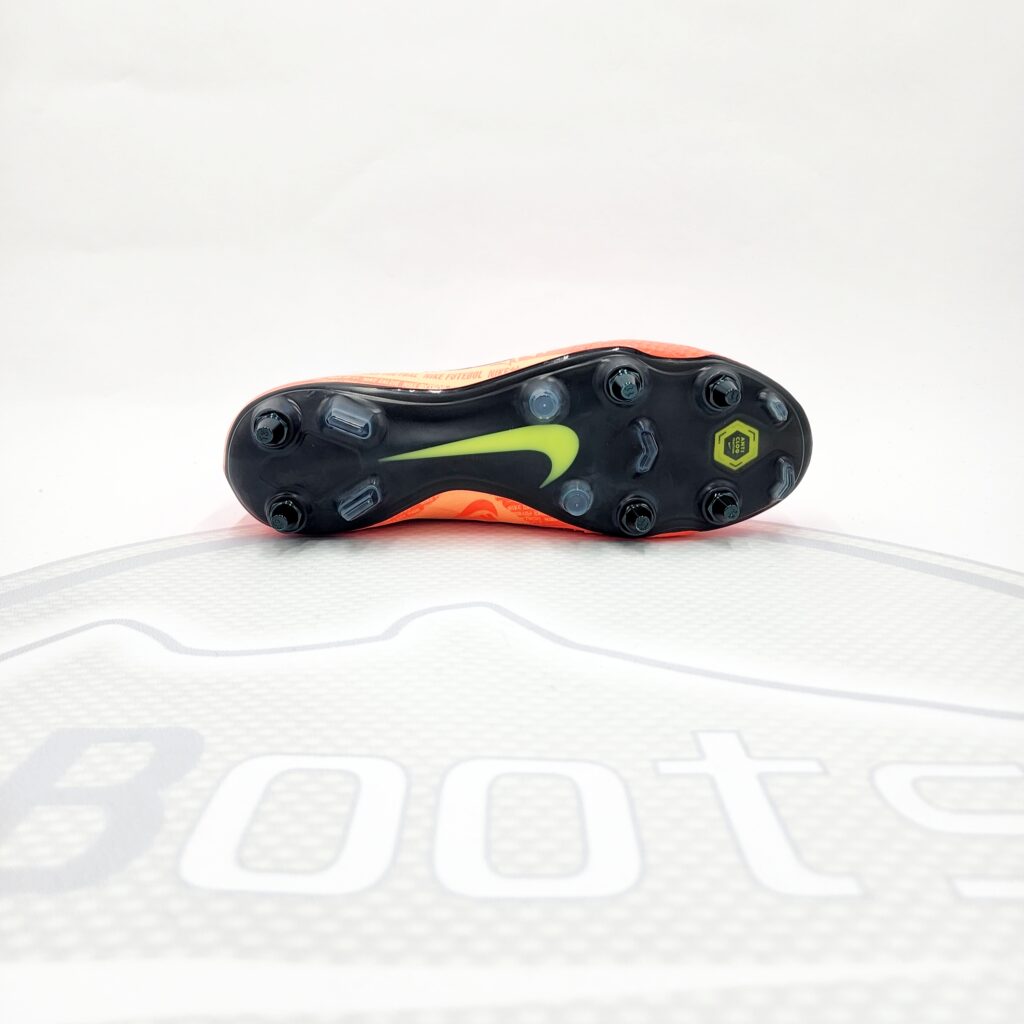 NIKE PHANTOM VENOM ELITE SG-PRO AC AO0575 - 810