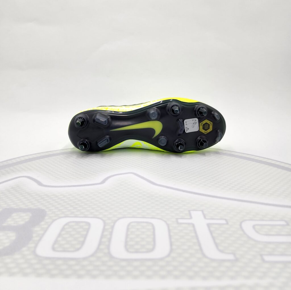 NIKE PHANTOM VENOM ELITE SG-PRO AC
