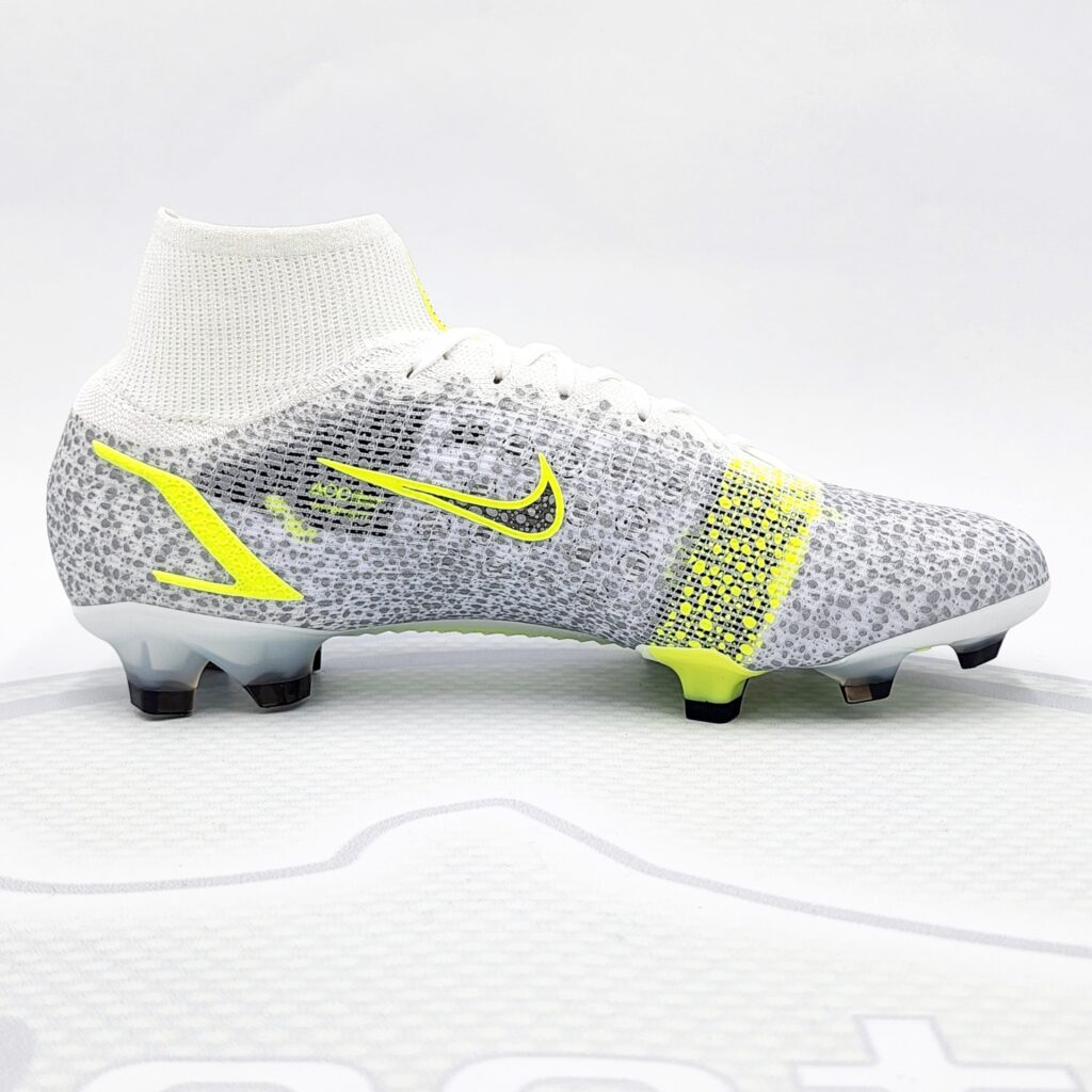 NIKE MERCURIAL SUPERFLY 8 ELITE FG CV0958 - 107