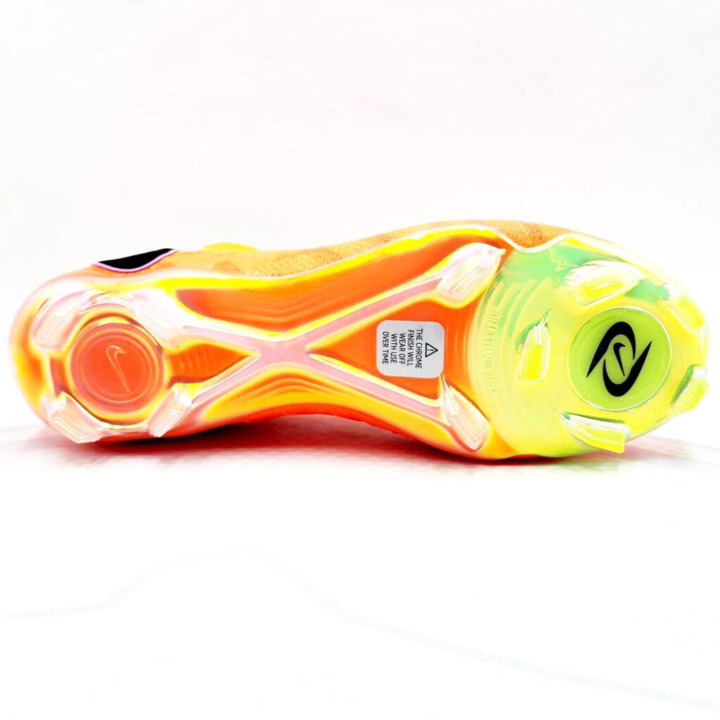 NIKE PHANTOM LUNA ELITE NU FG FN8408 - 800