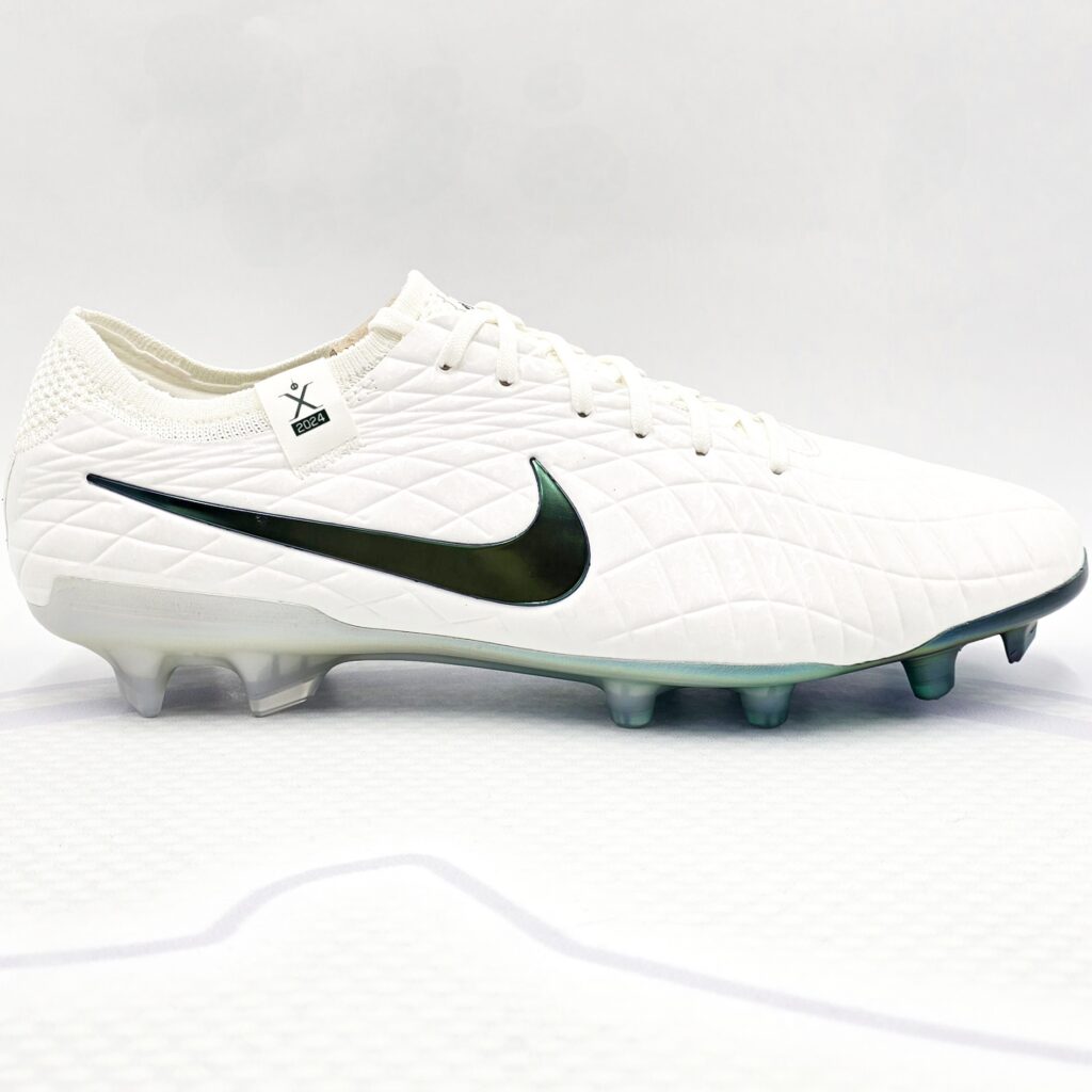NIKE TIEMPO PEARL LEGEND 10 ELITE SE FG FZ1578 - 100