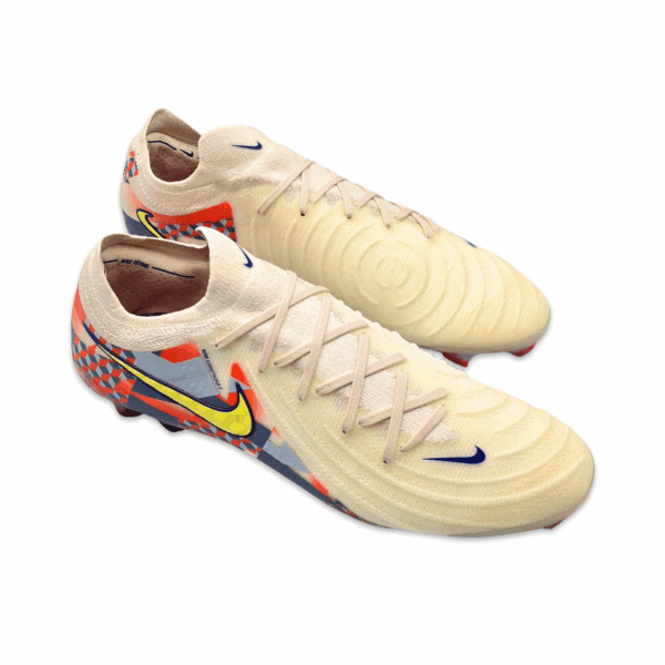 NIKE PHANTOM GX 2 ELITE SE FG FZ1527 - 001