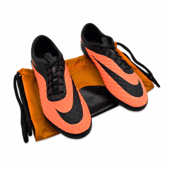 NIKE HYPERVENOM PHANTOM RGN SE FG HQ8561 - 001