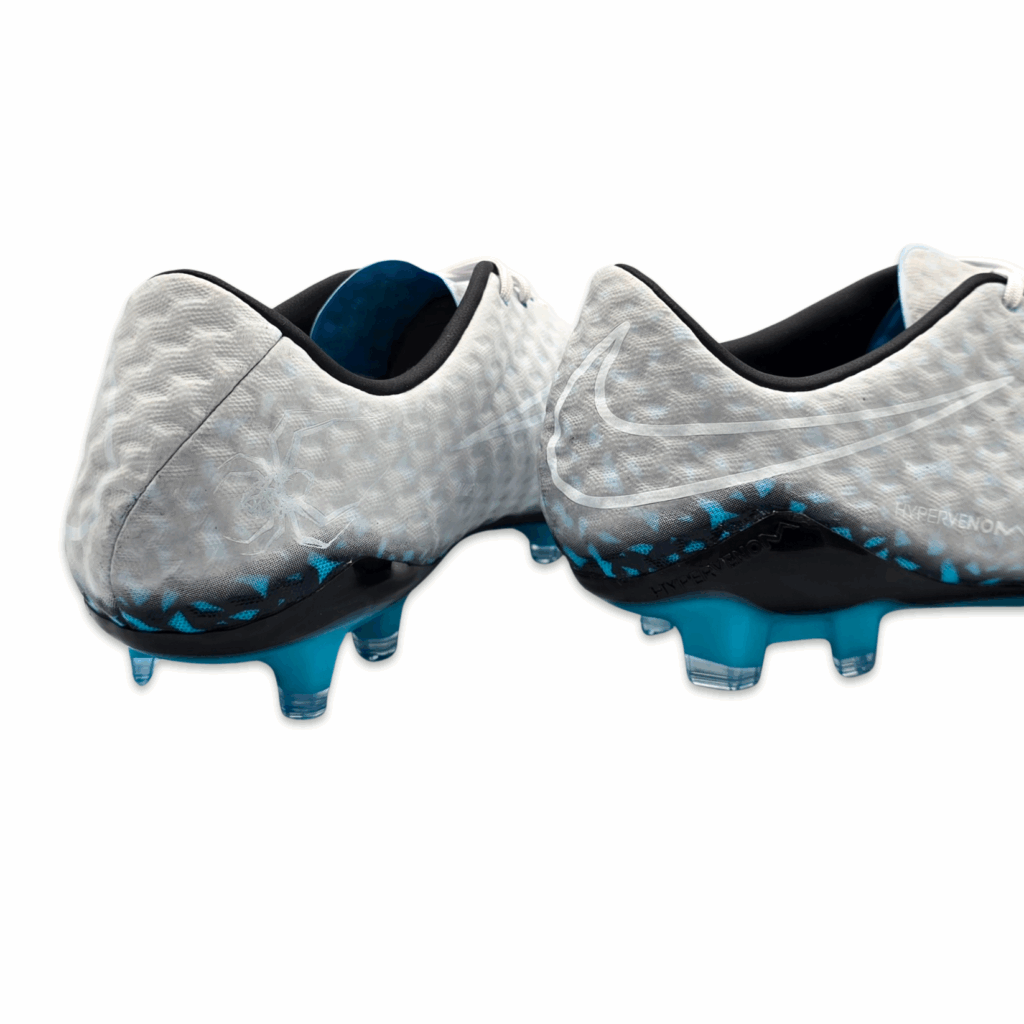 NIKE HYPERVENOM PHANTOM RGN SE FG