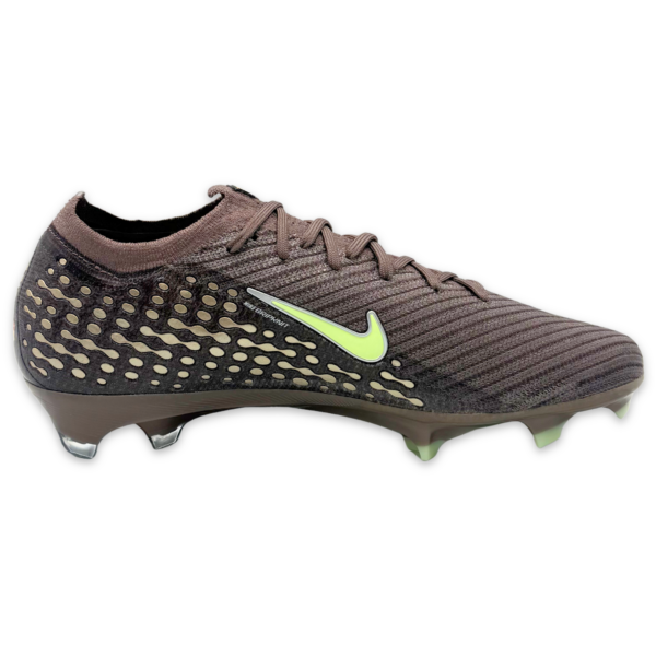 NIKE MERCURIAL VAPOR 16 ELITE KM FG FQ8683 - 200 NIKE MERCURIAL VAPOR 16 ELITE KM FG FQ8683 - 200